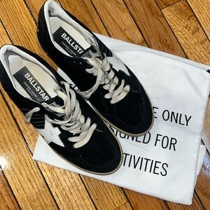 Women’s Golden Goose Ballstar sneakers